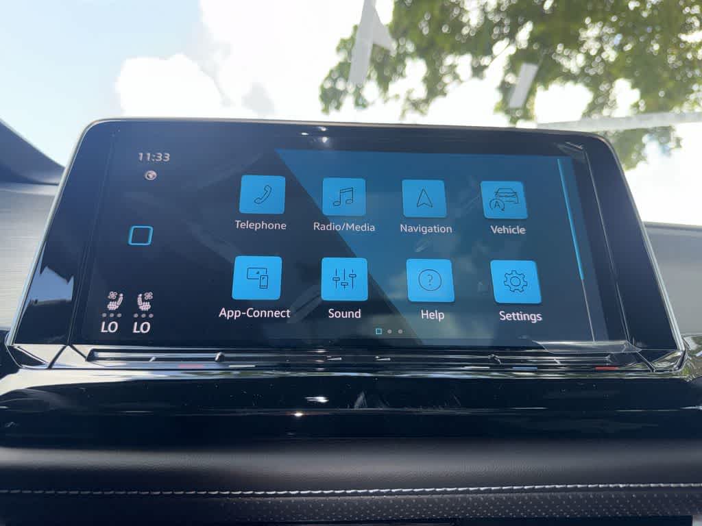 2026 Volkswagen Atlas Cross Sport 2.0T SE w/Technology
