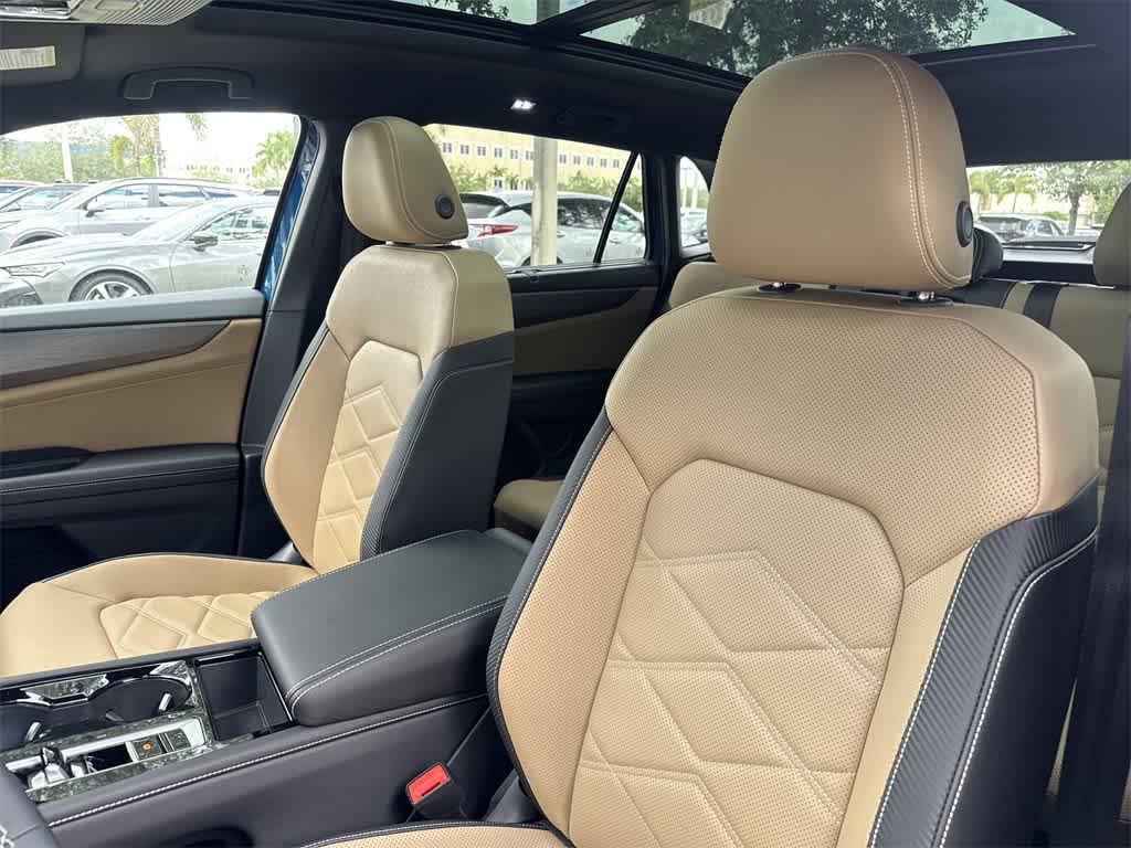 2026 Volkswagen Atlas Cross Sport 2.0T SE w/Technology