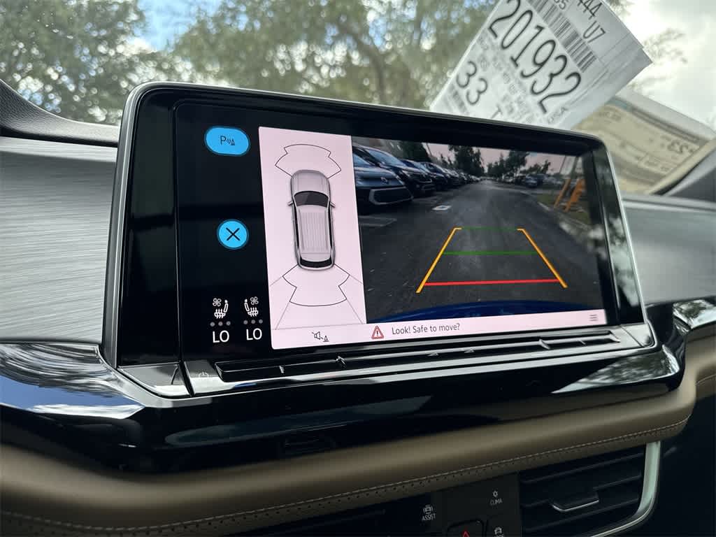 2026 Volkswagen Atlas Cross Sport 2.0T SE w/Technology