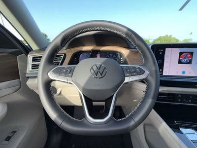 2026 Volkswagen Atlas Cross Sport 2.0T SE w/Technology