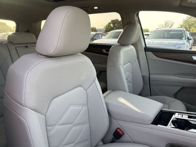 2026 Volkswagen Atlas Cross Sport 2.0T SE w/Technology