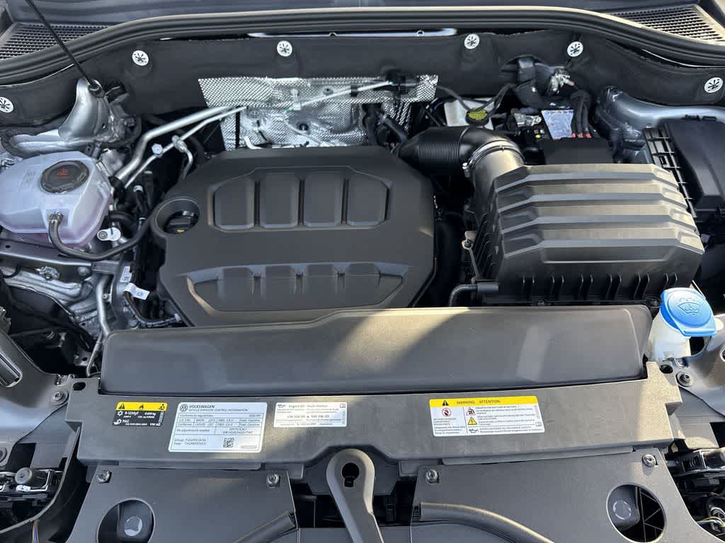 2026 Volkswagen Atlas Cross Sport 2.0T SE w/Technology