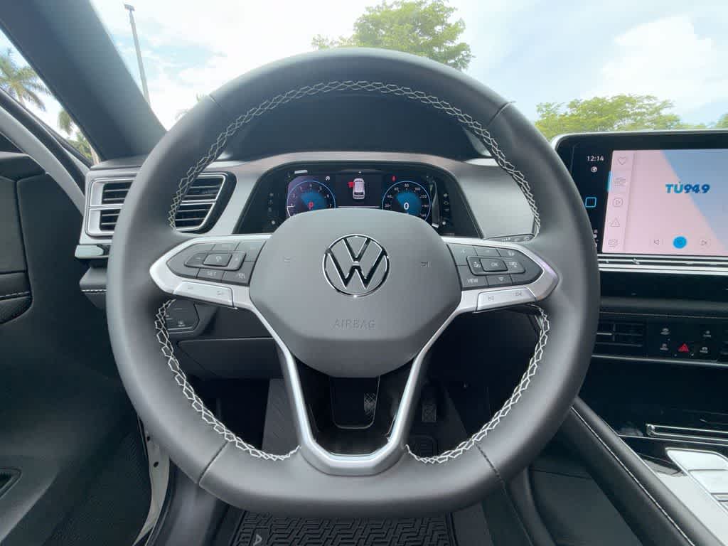 2026 Volkswagen Atlas Cross Sport 2.0T SE w/Technology
