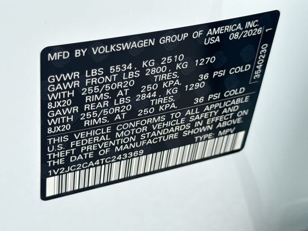 2026 Volkswagen Atlas Cross Sport 2.0T SE w/Technology