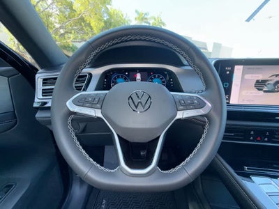 2026 Volkswagen Atlas Cross Sport 2.0T SE w/Technology