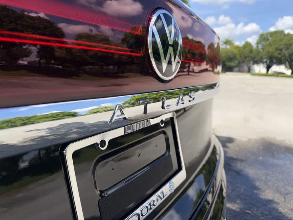 2026 Volkswagen Atlas Cross Sport 2.0T SE w/Technology