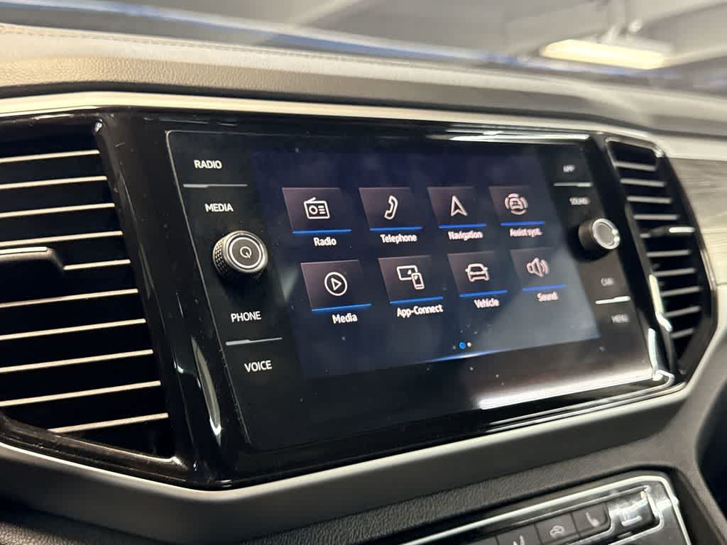 2023 Volkswagen Atlas Cross Sport 2.0T SE w/Technology