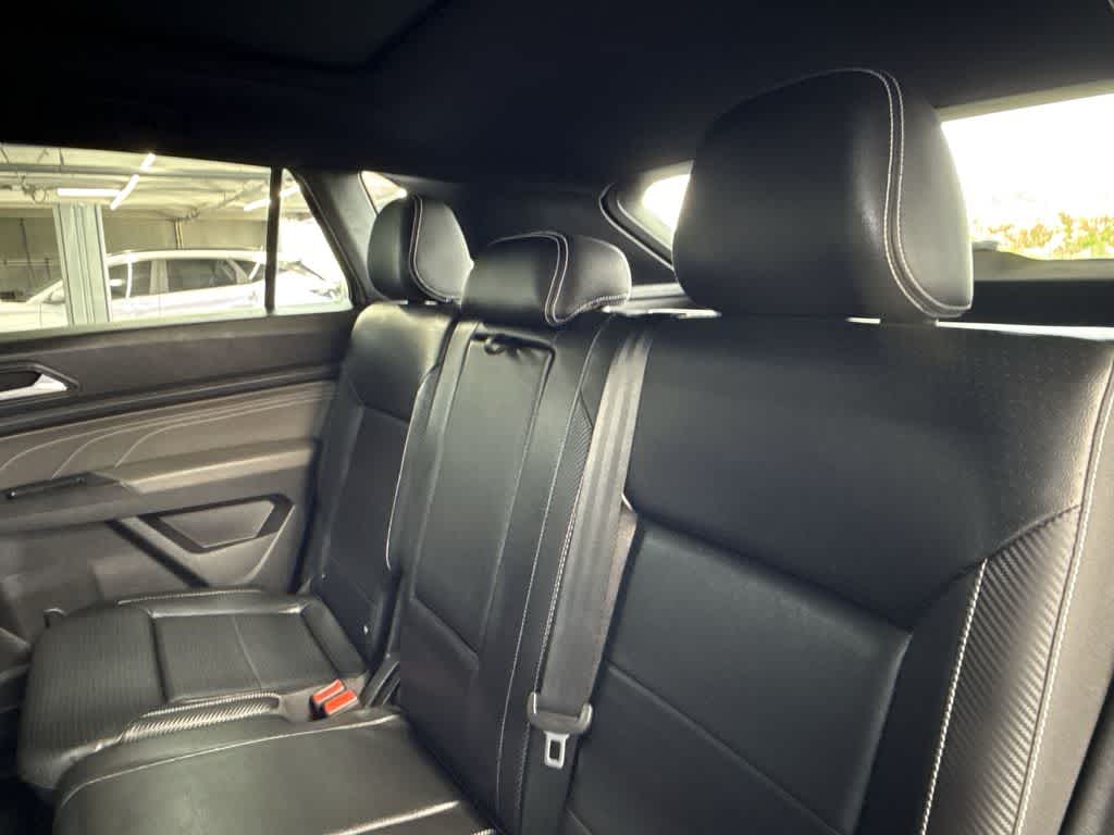 2023 Volkswagen Atlas Cross Sport 2.0T SE w/Technology