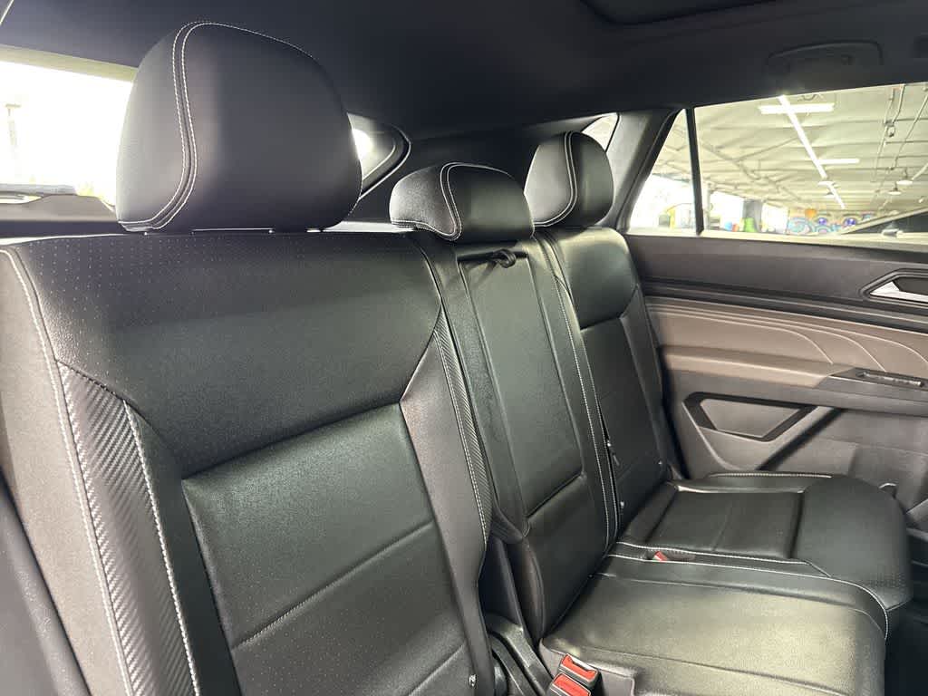2023 Volkswagen Atlas Cross Sport 2.0T SE w/Technology