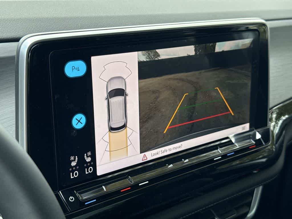 2026 Volkswagen Atlas Cross Sport 2.0T SE w/Technology