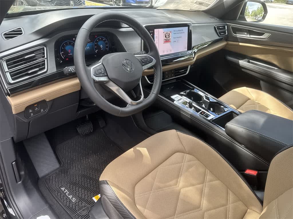 2026 Volkswagen Atlas Cross Sport 2.0T SE w/Technology