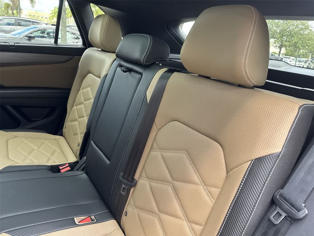 2026 Volkswagen Atlas Cross Sport 2.0T SE w/Technology