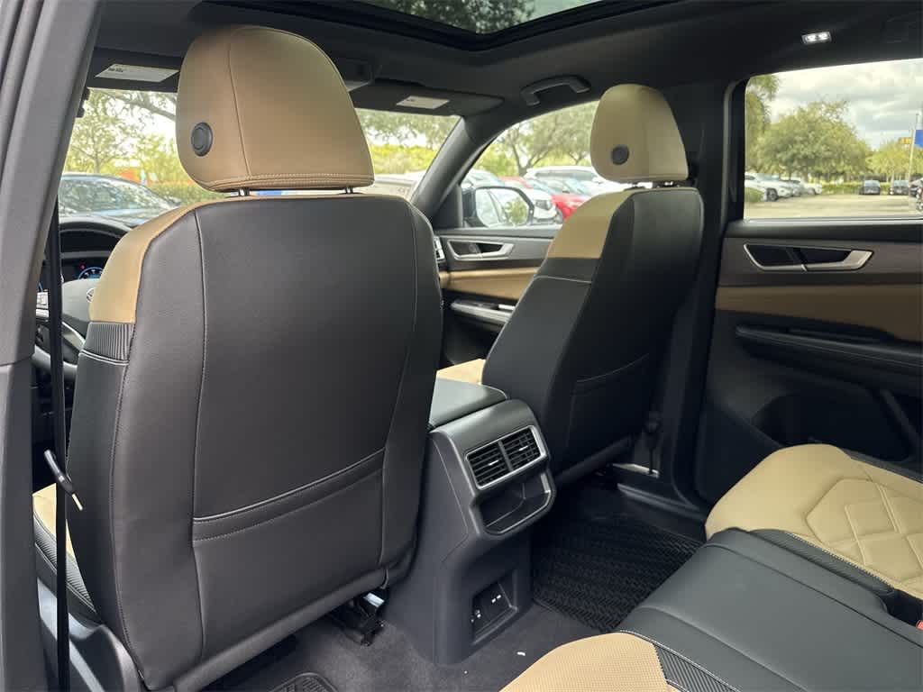 2026 Volkswagen Atlas Cross Sport 2.0T SE w/Technology