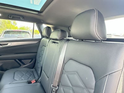 2026 Volkswagen Atlas Cross Sport 2.0T SE w/Technology
