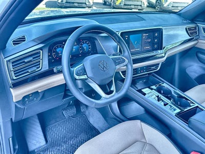 2026 Volkswagen Atlas Cross Sport 2.0T SE w/Technology