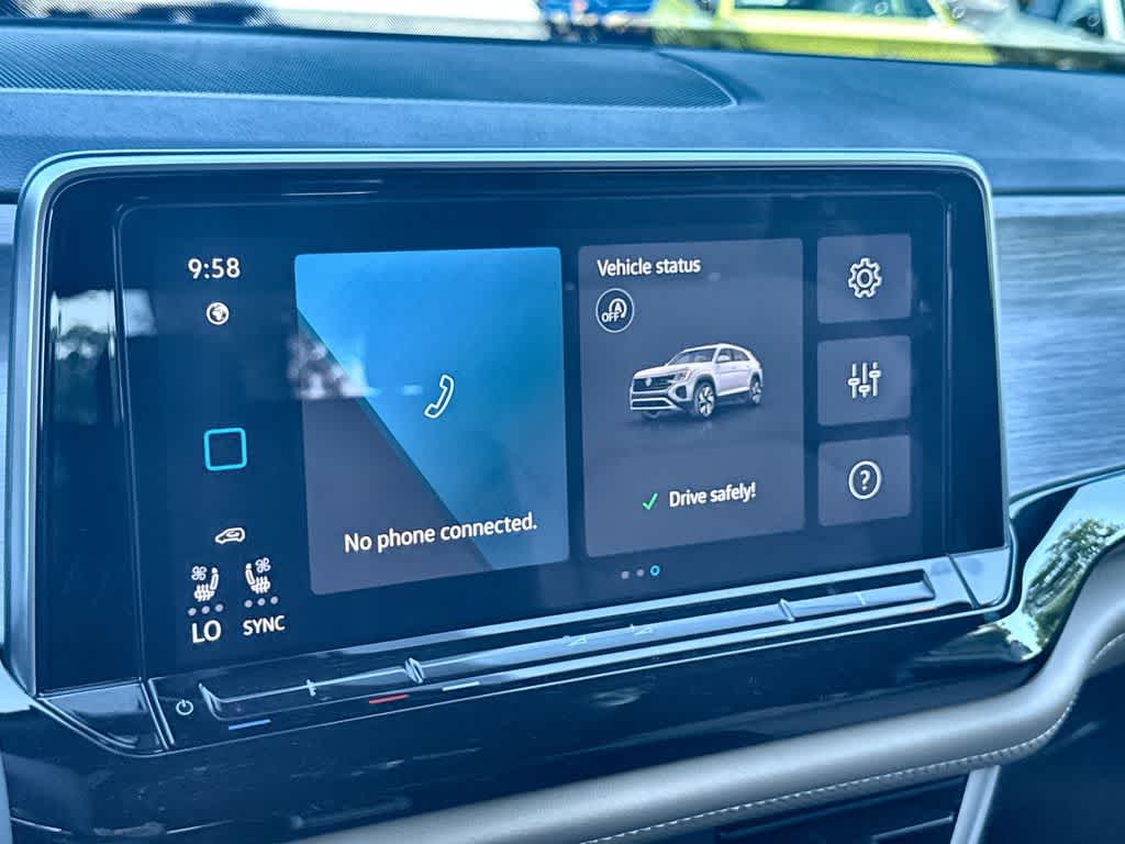 2026 Volkswagen Atlas Cross Sport 2.0T SE w/Technology
