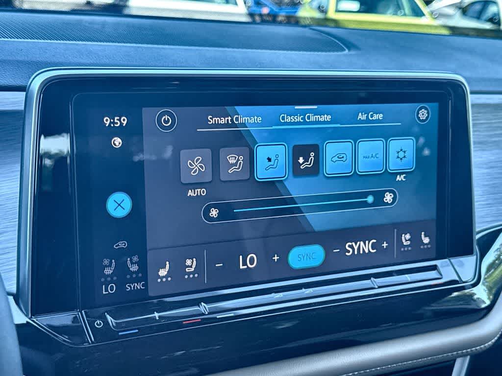 2026 Volkswagen Atlas Cross Sport 2.0T SE w/Technology