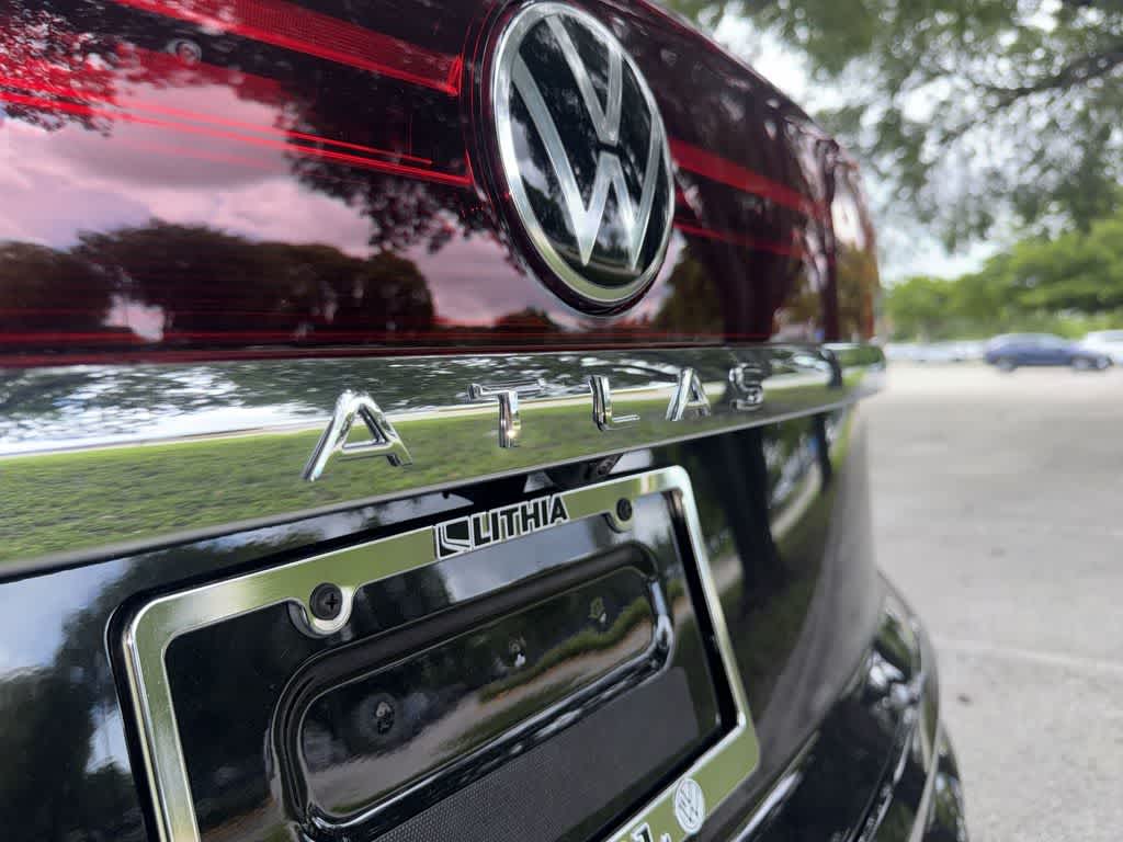 2026 Volkswagen Atlas Cross Sport 2.0T SE w/Technology