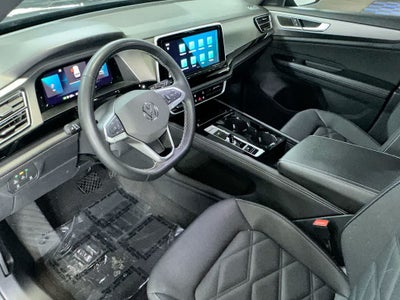 2024 Volkswagen Atlas Cross Sport 2.0T SE w/Technology