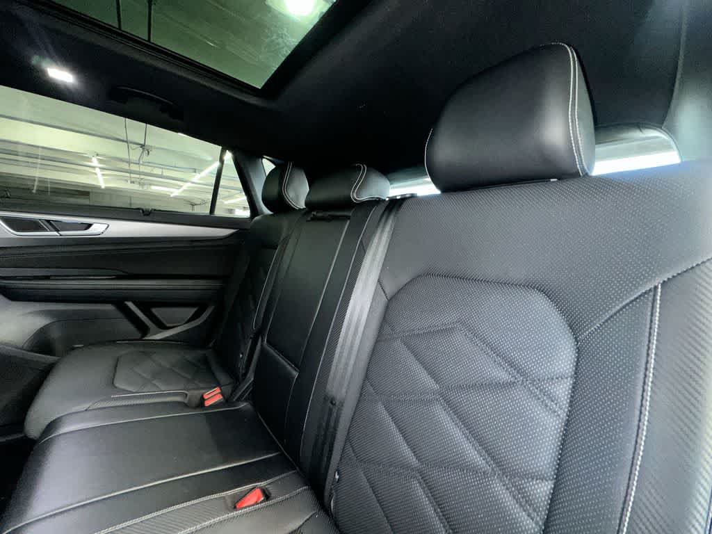 2024 Volkswagen Atlas Cross Sport 2.0T SE w/Technology