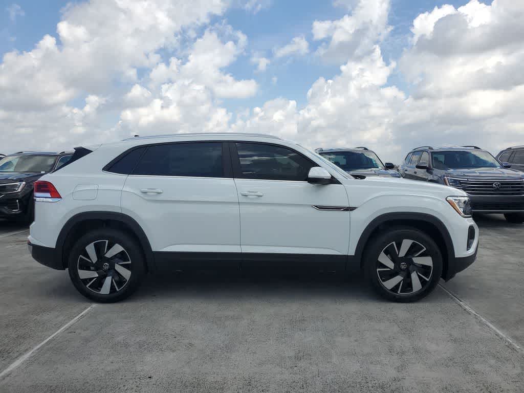 2024 Volkswagen Atlas Cross Sport 2.0T SE w/Technology