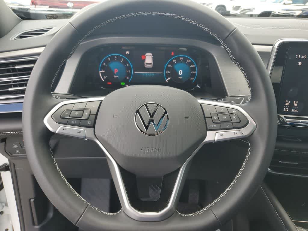 2024 Volkswagen Atlas Cross Sport 2.0T SE w/Technology