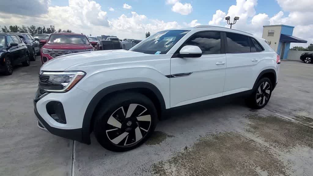 2024 Volkswagen Atlas Cross Sport 2.0T SE w/Technology