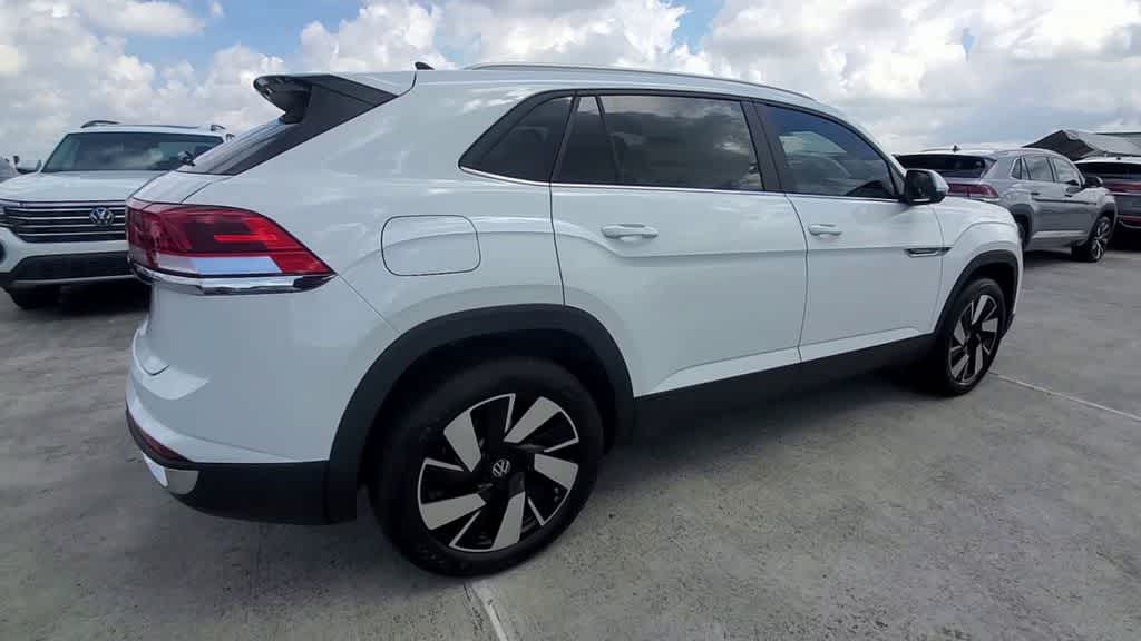 2024 Volkswagen Atlas Cross Sport 2.0T SE w/Technology
