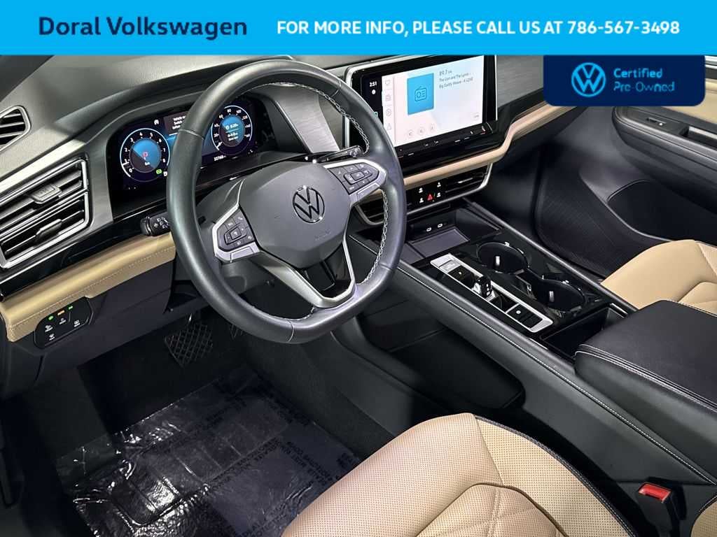 2024 Volkswagen Atlas Cross Sport 2.0T SE w/Technology