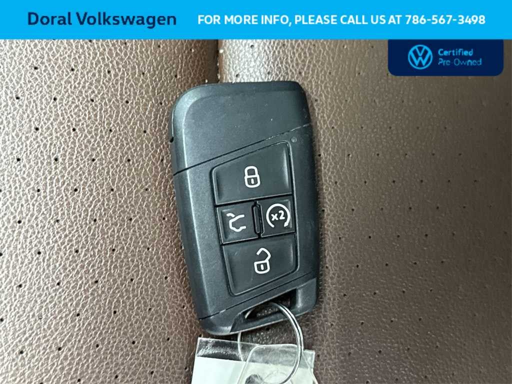 2022 Volkswagen Atlas 2.0T SE w/Technology