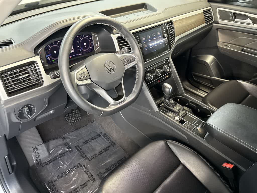 2022 Volkswagen Atlas 3.6L V6 SE w/Technology