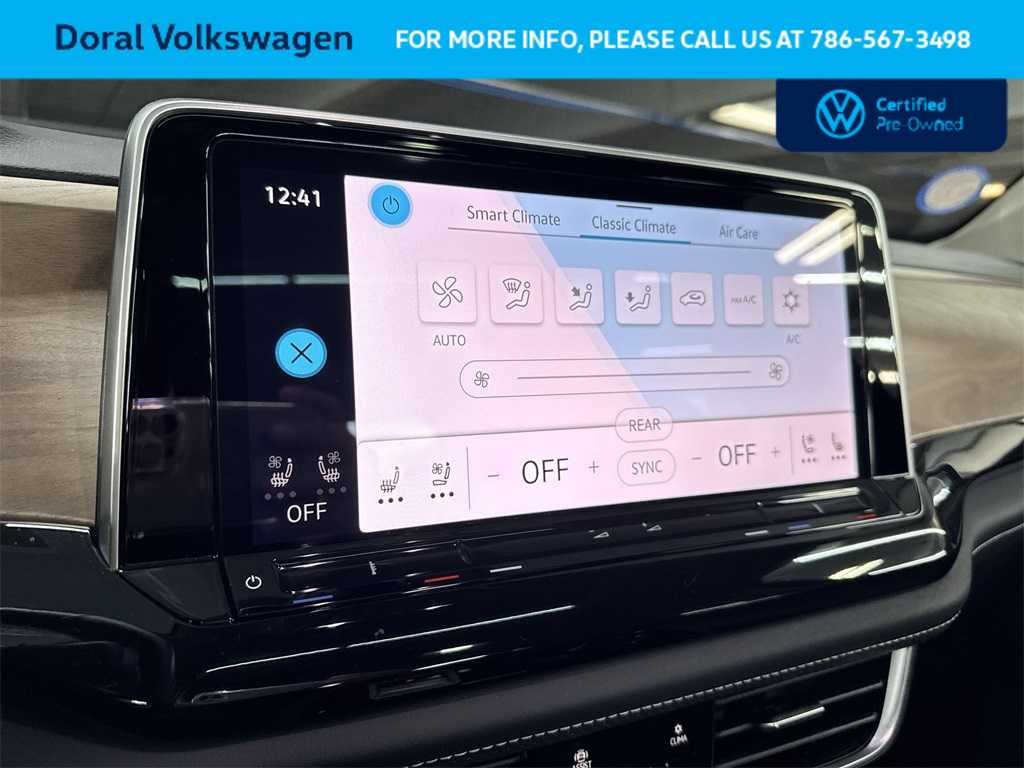2025 Volkswagen Atlas 2.0T SE w/Technology