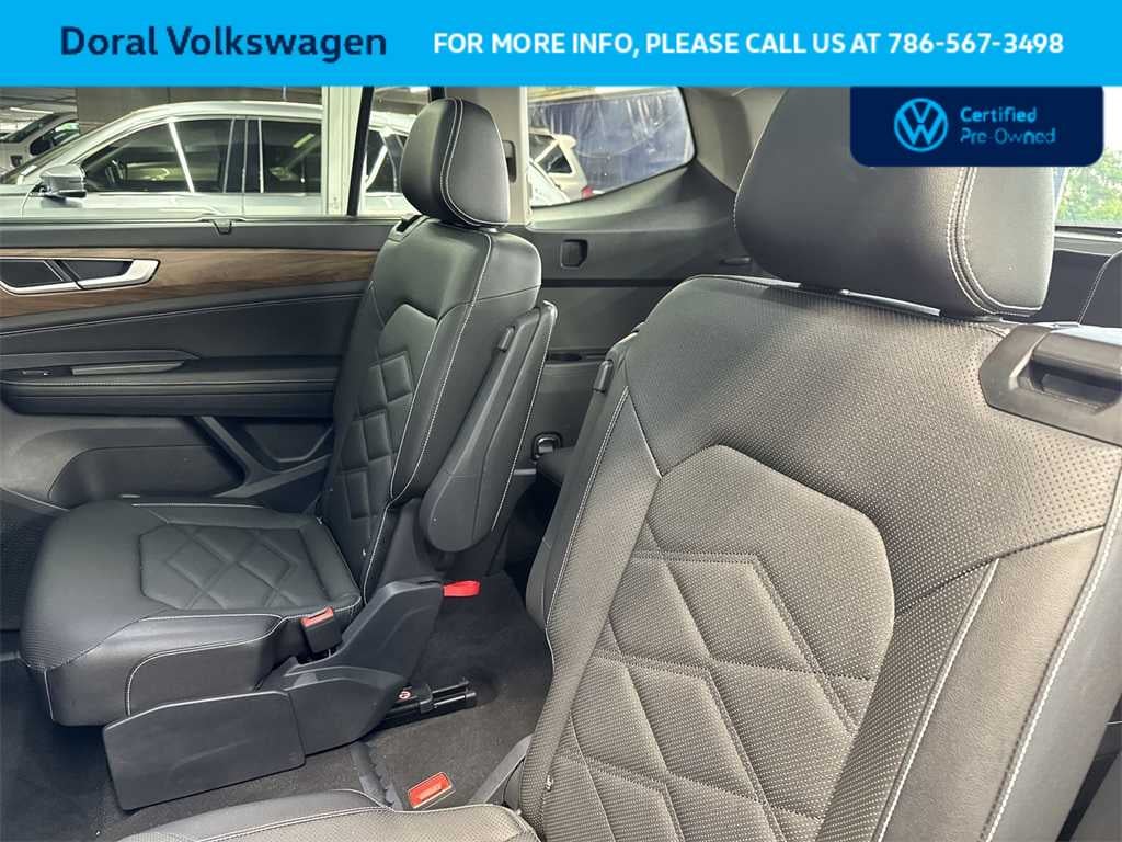 2025 Volkswagen Atlas 2.0T SE w/Technology