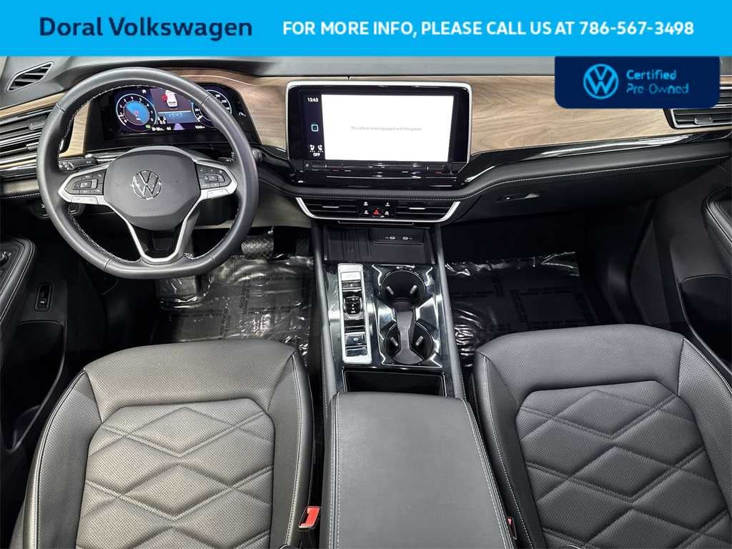 2025 Volkswagen Atlas 2.0T SE w/Technology