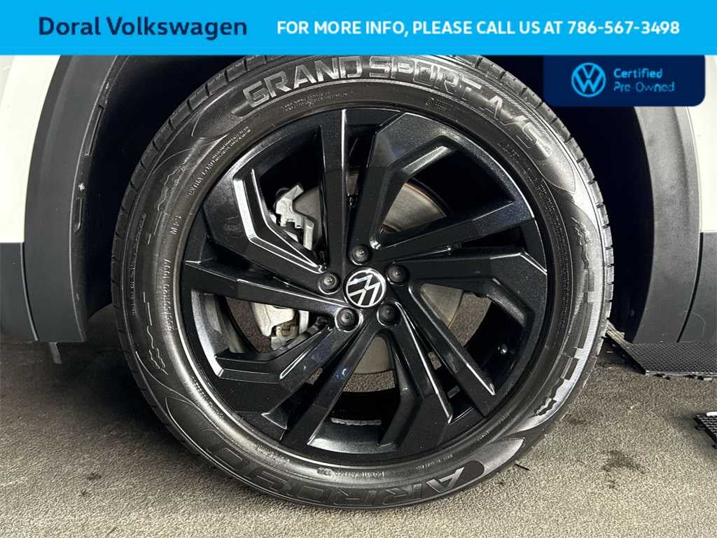 2022 Volkswagen Atlas 3.6L V6 SE w/Technology