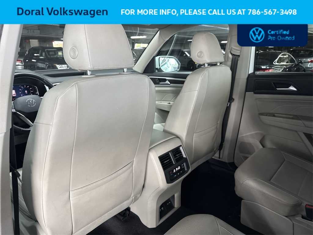 2022 Volkswagen Atlas 3.6L V6 SE w/Technology