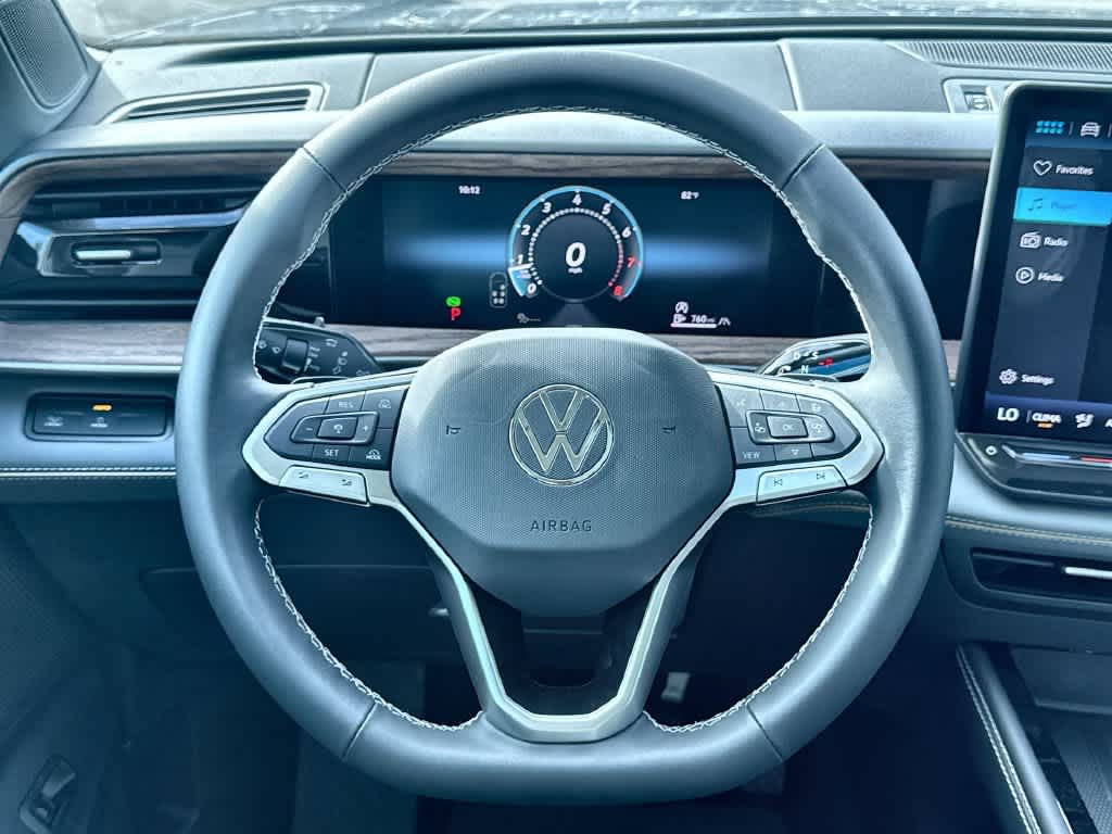 2027 Volkswagen Atlas SE w/Technology