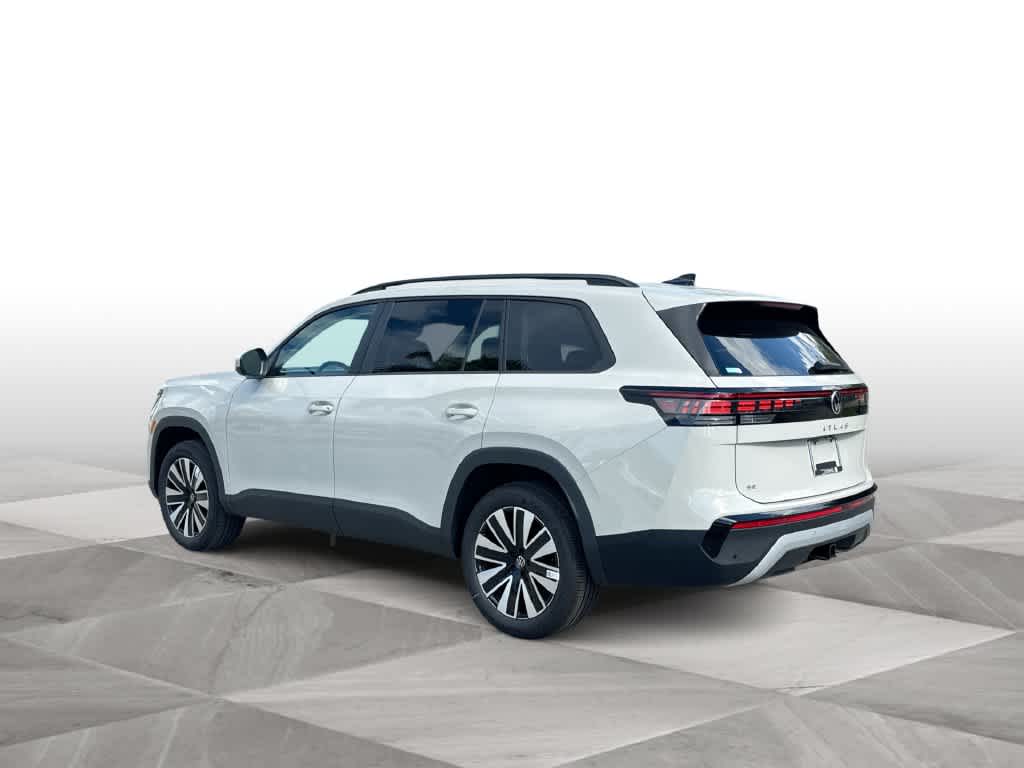 2027 Volkswagen Atlas SE w/Technology