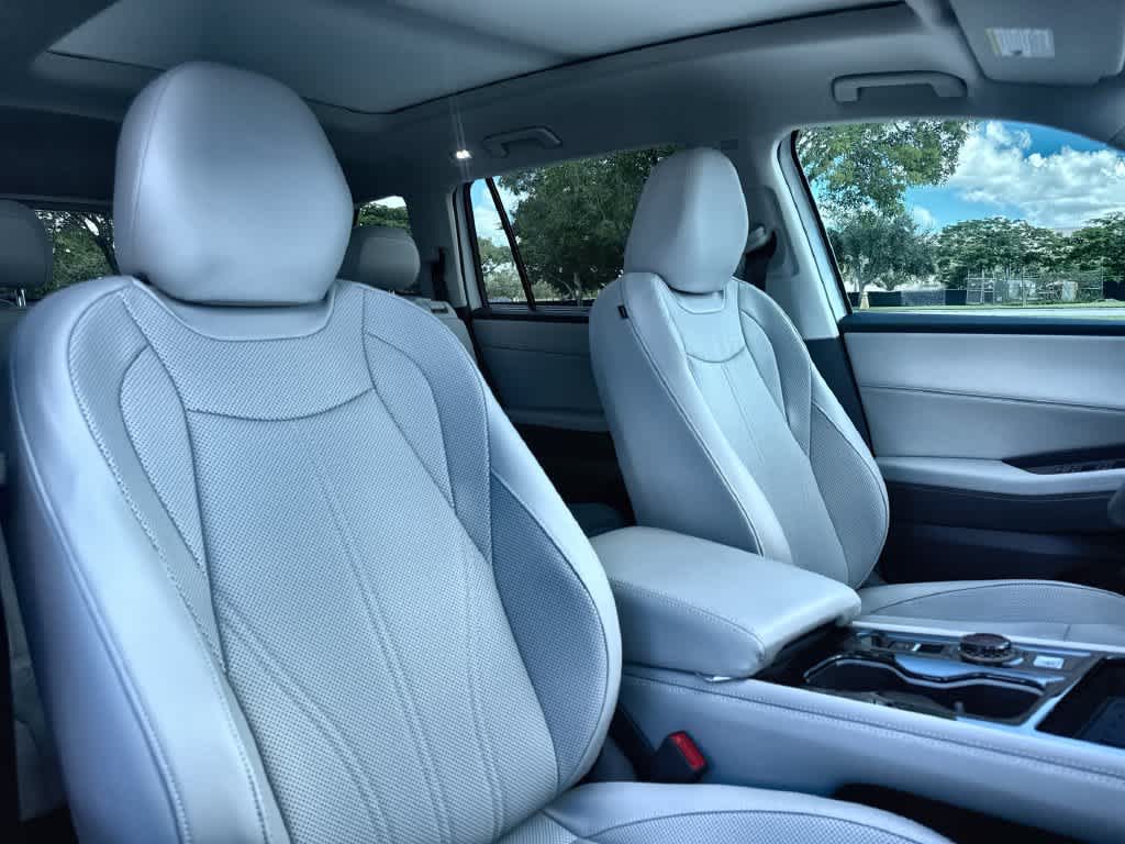 2027 Volkswagen Atlas SE w/Technology