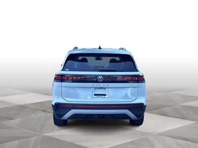 2027 Volkswagen Atlas SE w/Technology