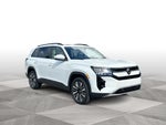 2027 Volkswagen Atlas SE w/Technology