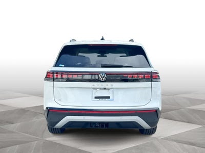 2027 Volkswagen Atlas SE w/Technology