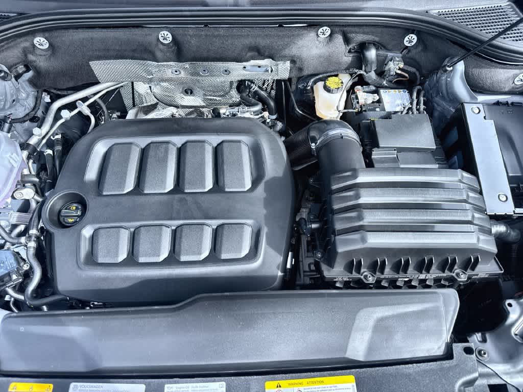 2027 Volkswagen Atlas SE w/Technology