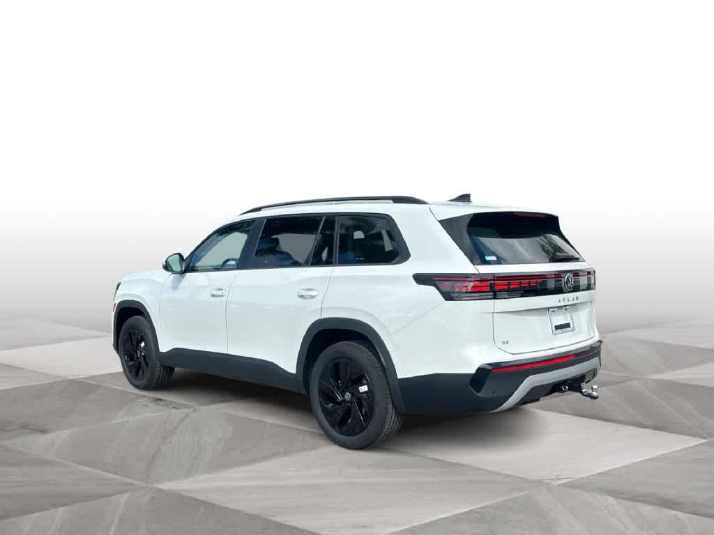 2027 Volkswagen Atlas SE w/Technology