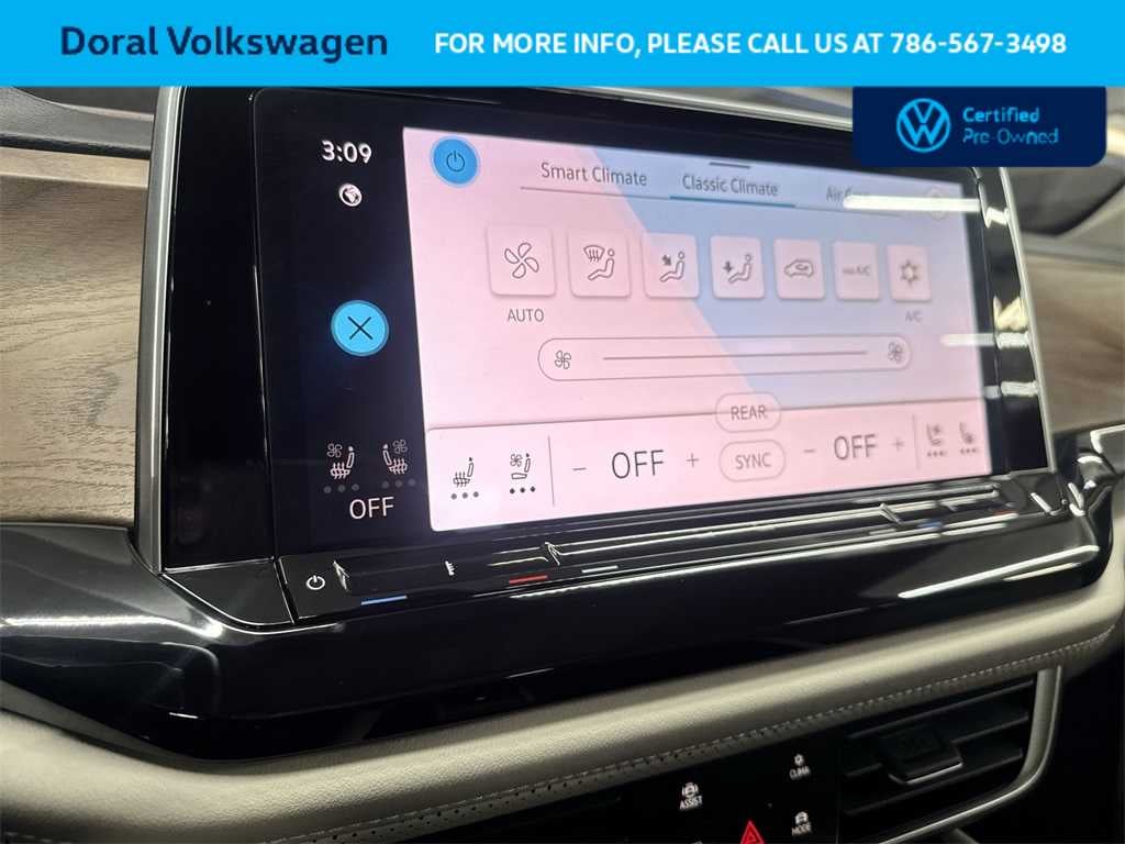 2025 Volkswagen Atlas 2.0T SE w/Technology