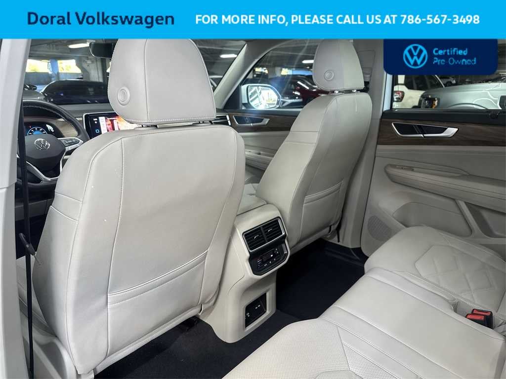 2025 Volkswagen Atlas 2.0T SE w/Technology