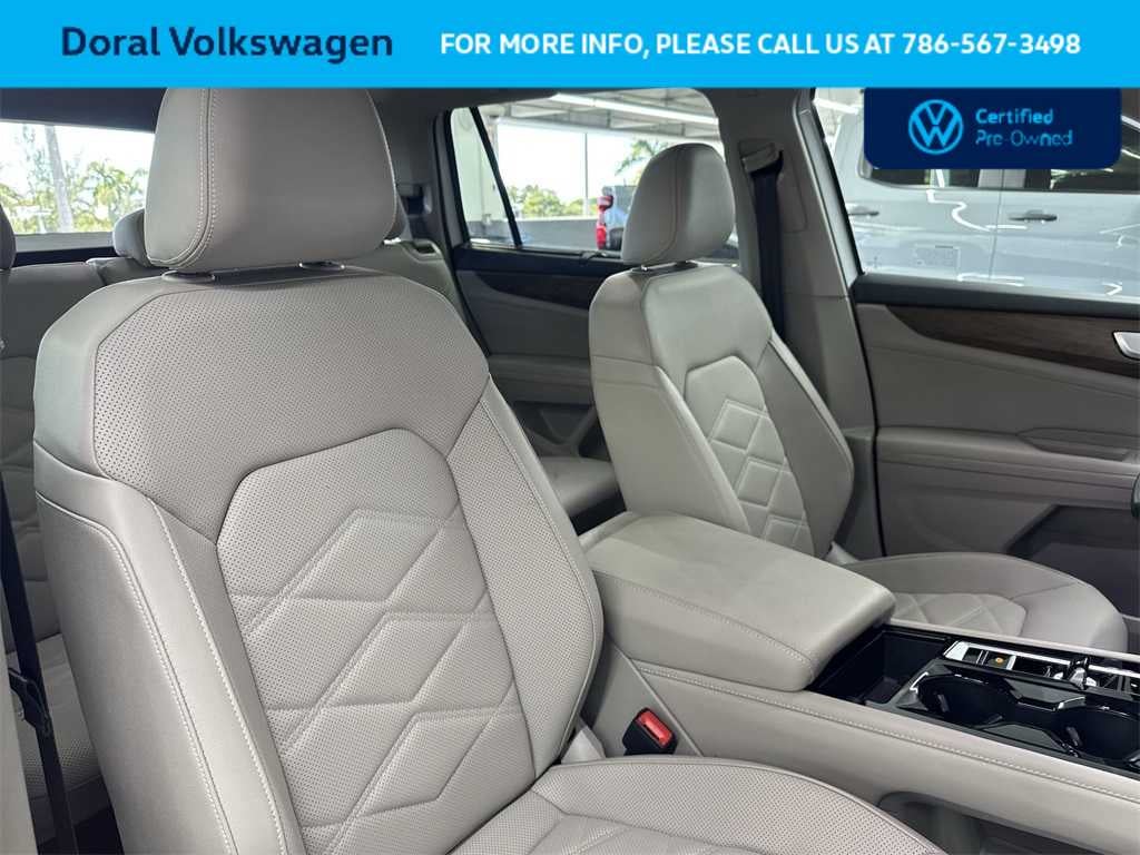 2025 Volkswagen Atlas 2.0T SE w/Technology
