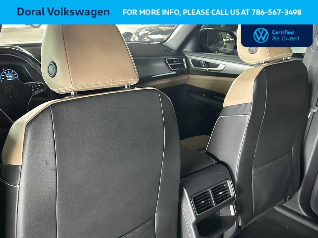 2026 Volkswagen Atlas Cross Sport 2.0T SE w/Technology