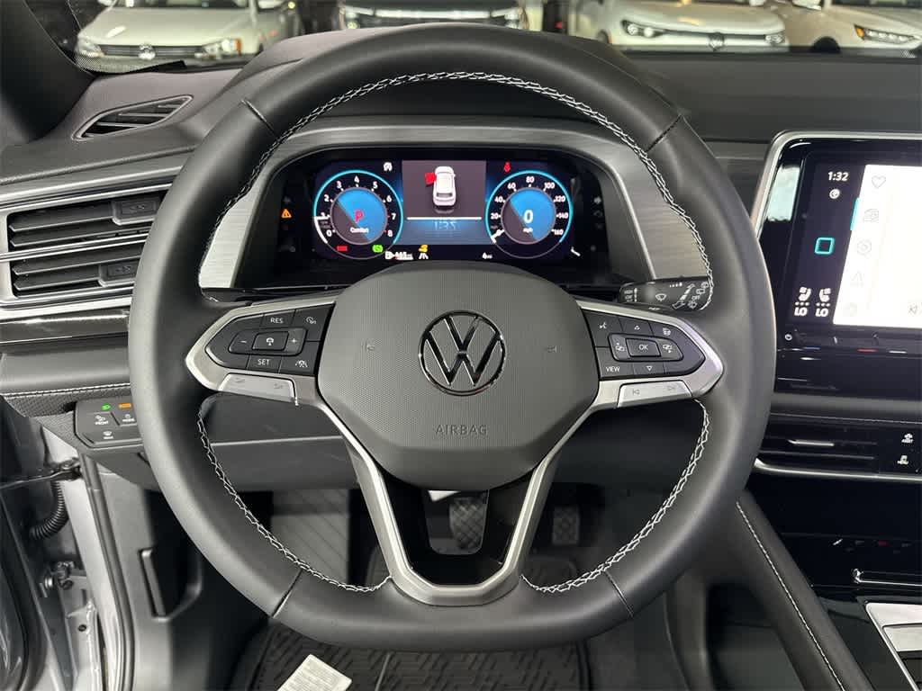 2026 Volkswagen Atlas Cross Sport 2.0T SE w/Technology