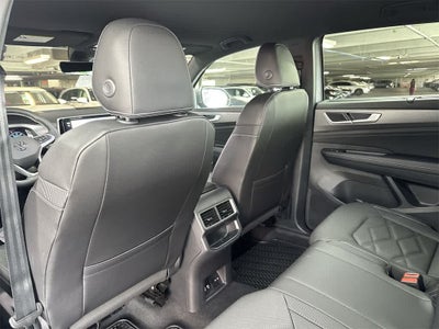 2026 Volkswagen Atlas Cross Sport 2.0T SE w/Technology